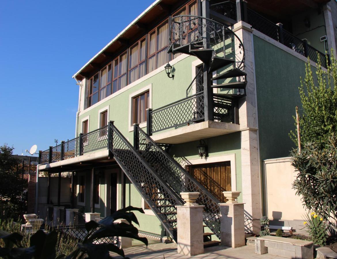 טביליסי Villa Lalla מראה חיצוני תמונה